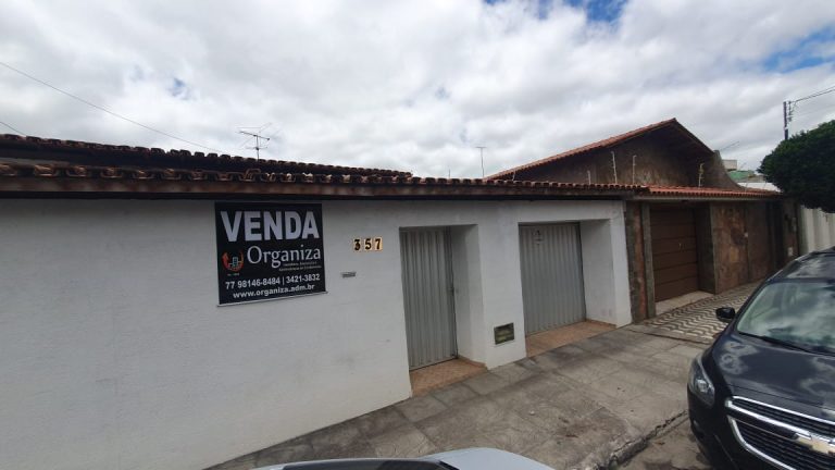 Avenida Fernando Spinola, n° 357, Bairro São Vicente.