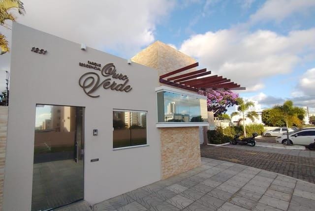 Vende-se Apartamento no Condomínio Ouro Verde – Candeias